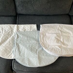 SOLD- Halo Bassinest sheets